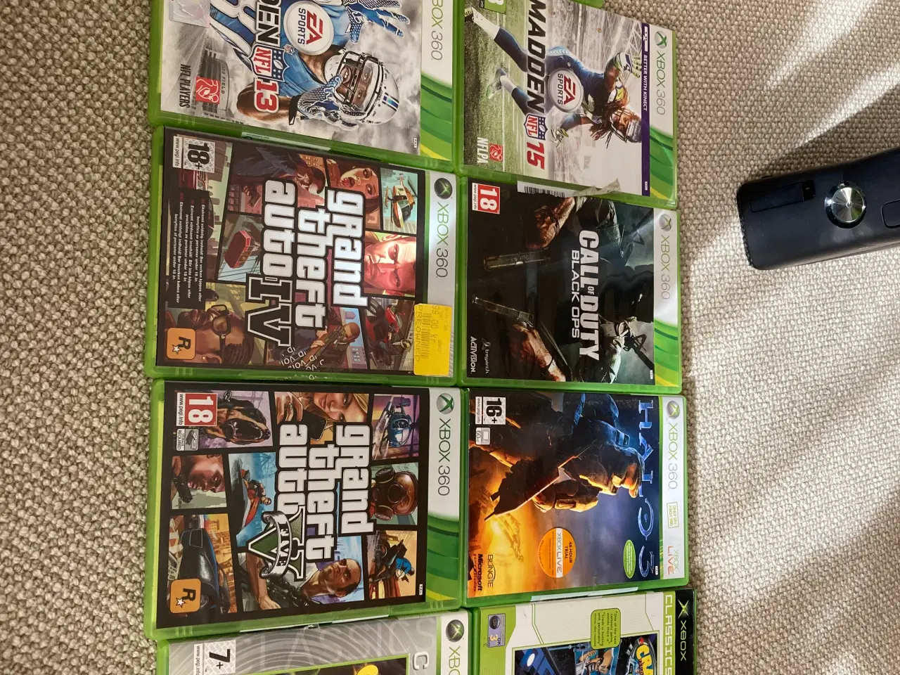 Billede 2 - Xbox 360 i sort med tilhørende spil