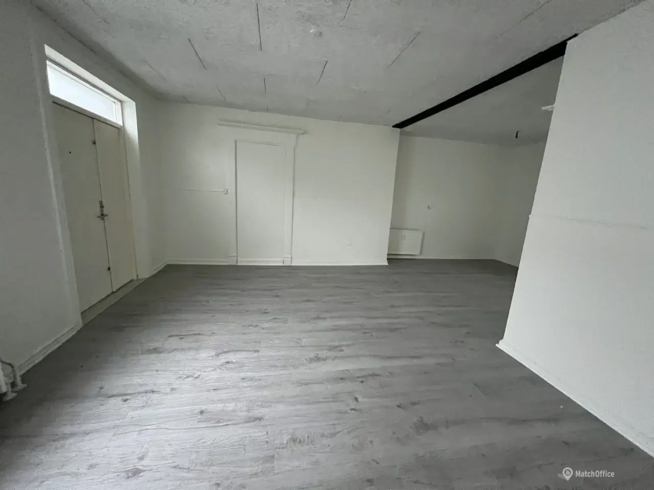 Billede 4 - Nyrenoverede erhvervslokaler midt i Grindsted