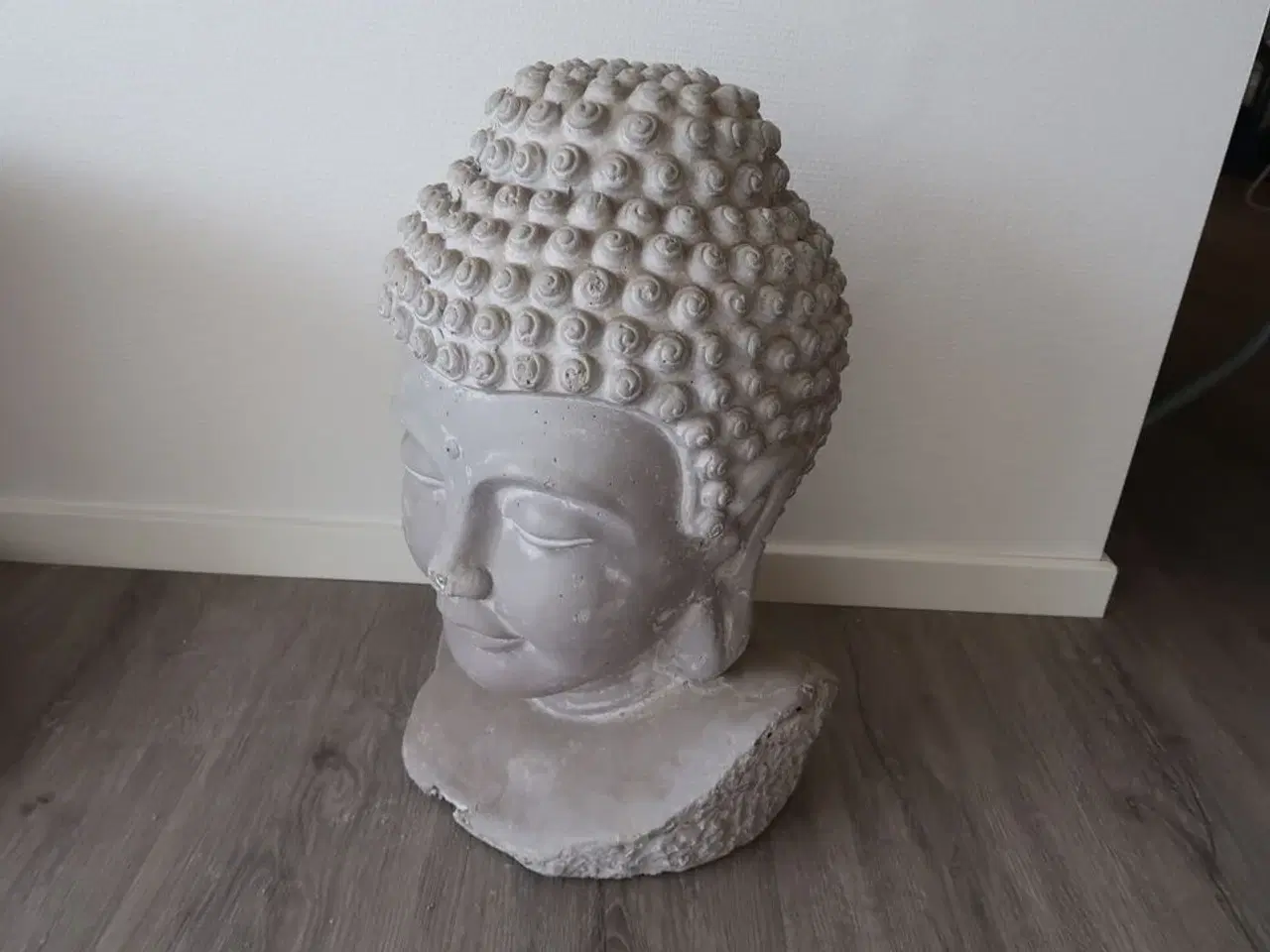 Billede 1 - Udendørs Beton hoved - TUNGT
