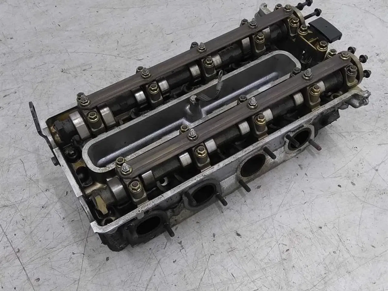 Billede 4 - Topstykke Cylinder 1-4 C14913 BMW E38 E39