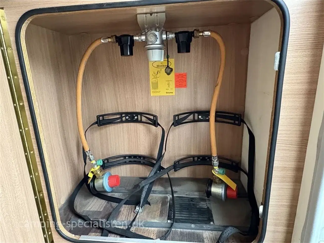 Billede 3 - 2016 - Knaus Sky TI 650 MEG Knaus Sky Ti 650 MEG Silver Selection 2016 - Kan ses nu hos Camping-Specialisten.dk