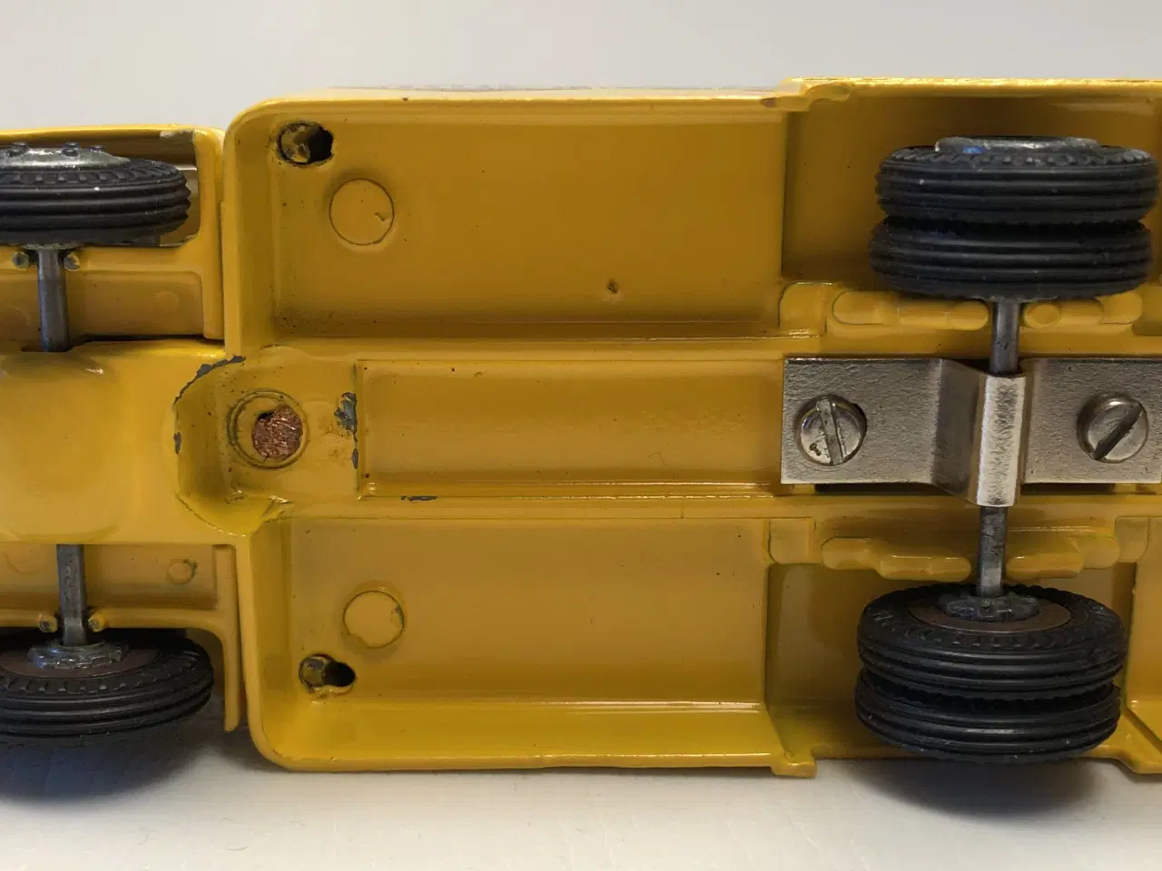 Billede 5 - TEKNO...VOLVO EXPRESS MUUS FODERBIL