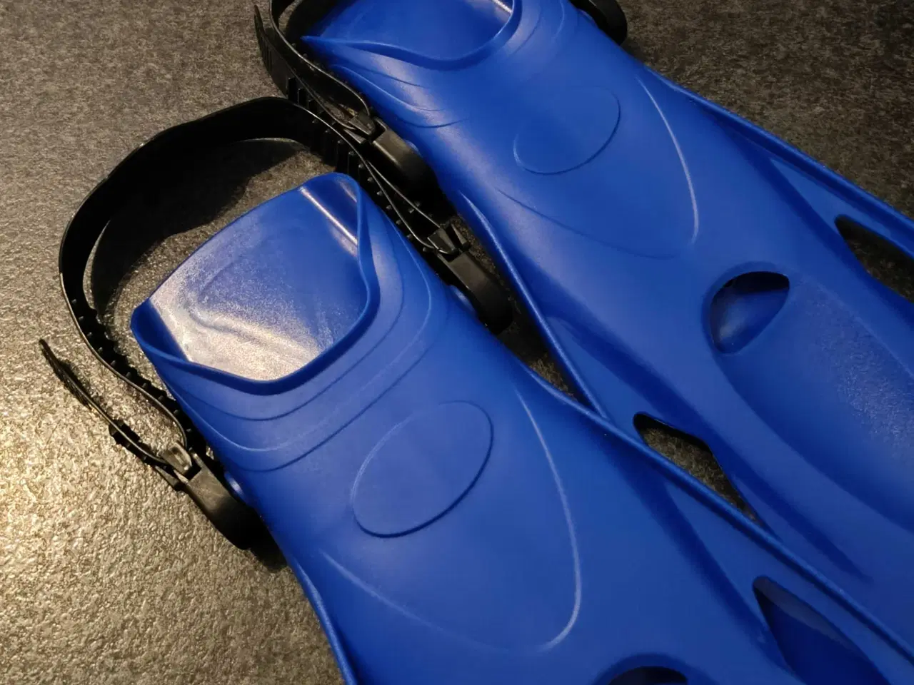 Billede 3 - Bestway justerbare Svømmefødder 