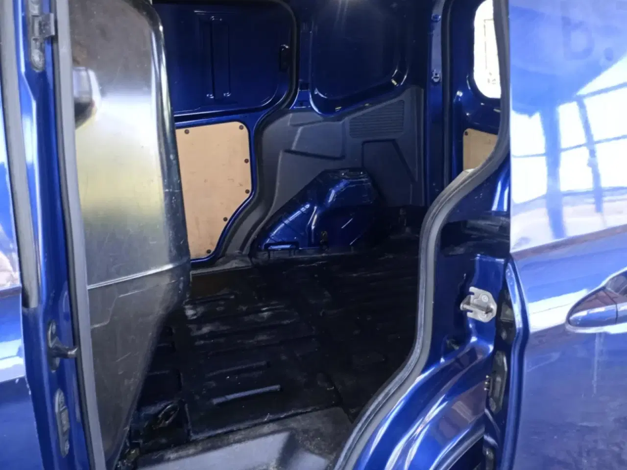 Billede 11 - Ford Transit Courier 1,6 TDCi 95 Ambiente Van