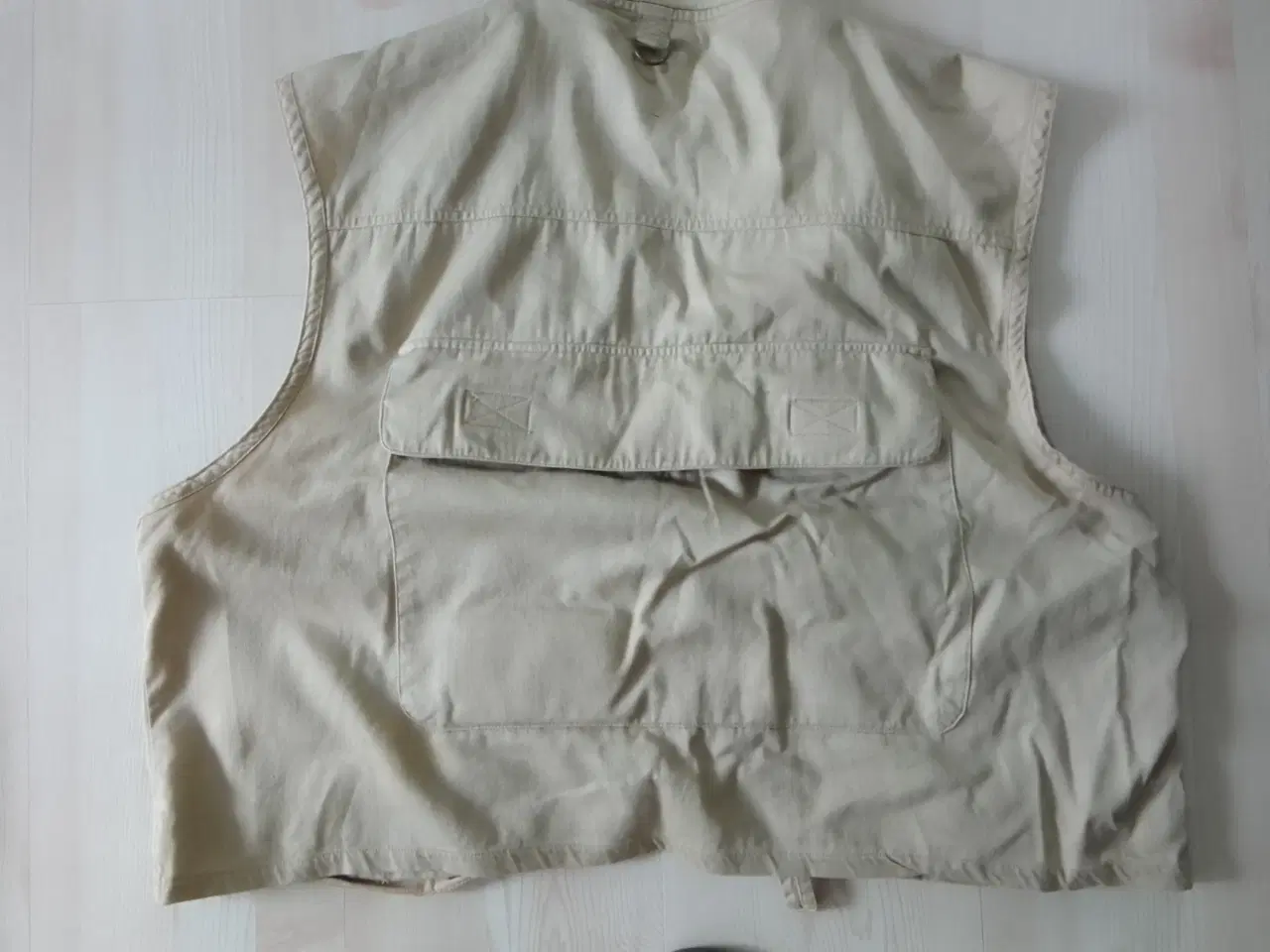 Billede 3 - Lystfiskertøj   2 veste + 1 skjorte
