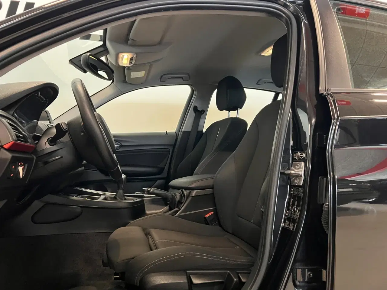 Billede 10 - BMW 118d 2,0 Sport Line