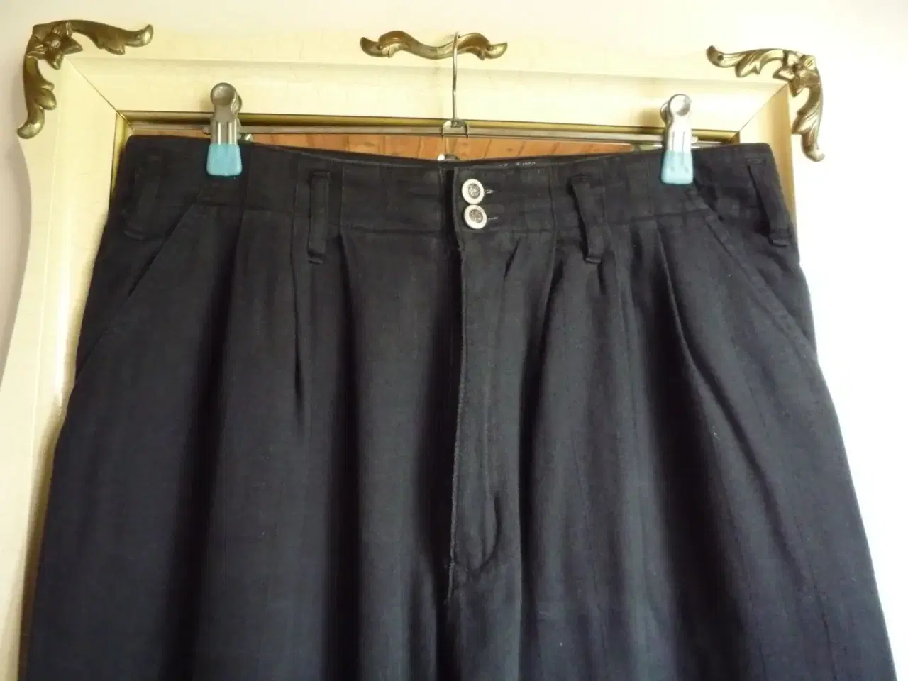 Billede 3 - Sorte lange bukser, mrk. Gelati
