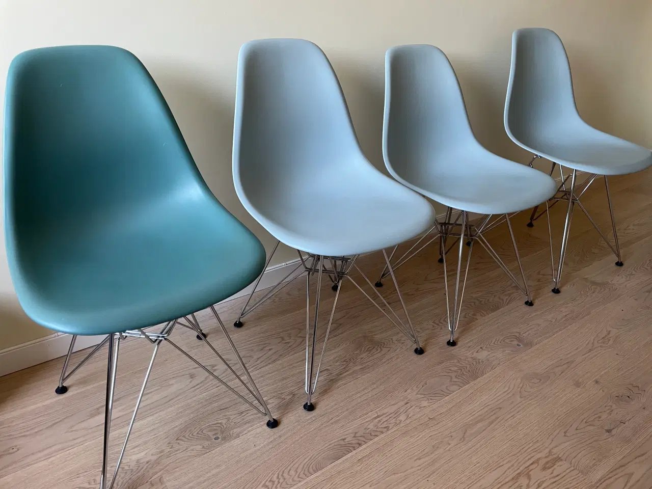 Billede 1 - Eames spisebordsstole