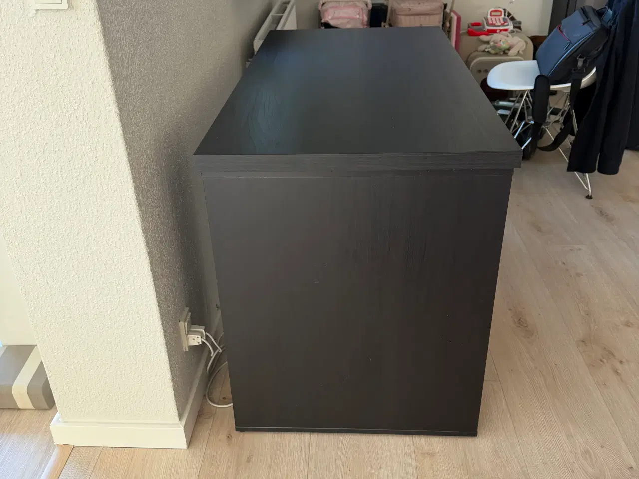 Billede 2 - Ikea skrivebord (lagkapten / Alex)