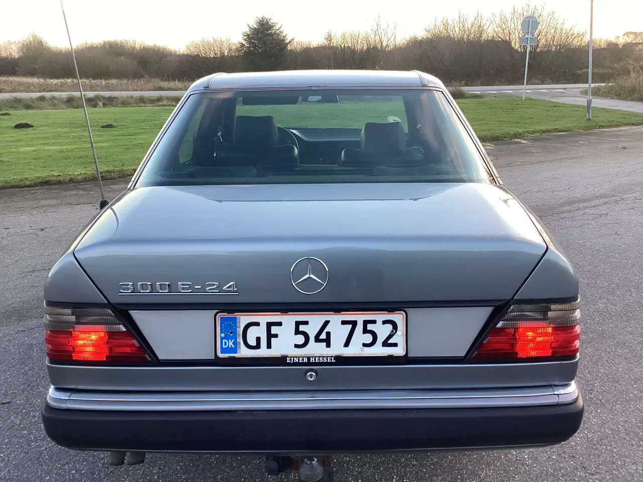 Billede 4 - Mercedes 300E-24