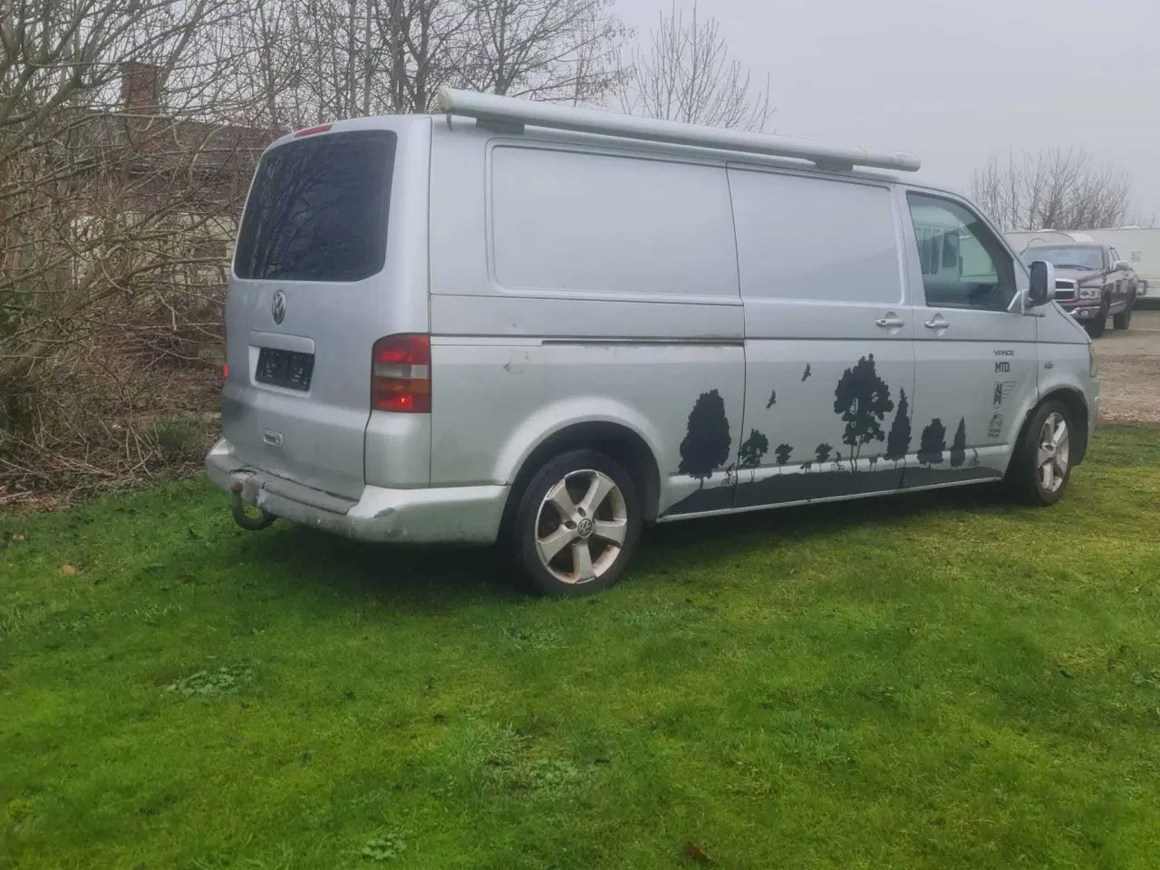 Billede 2 - Billig varevogn uden plader. Starter og køre fin. 