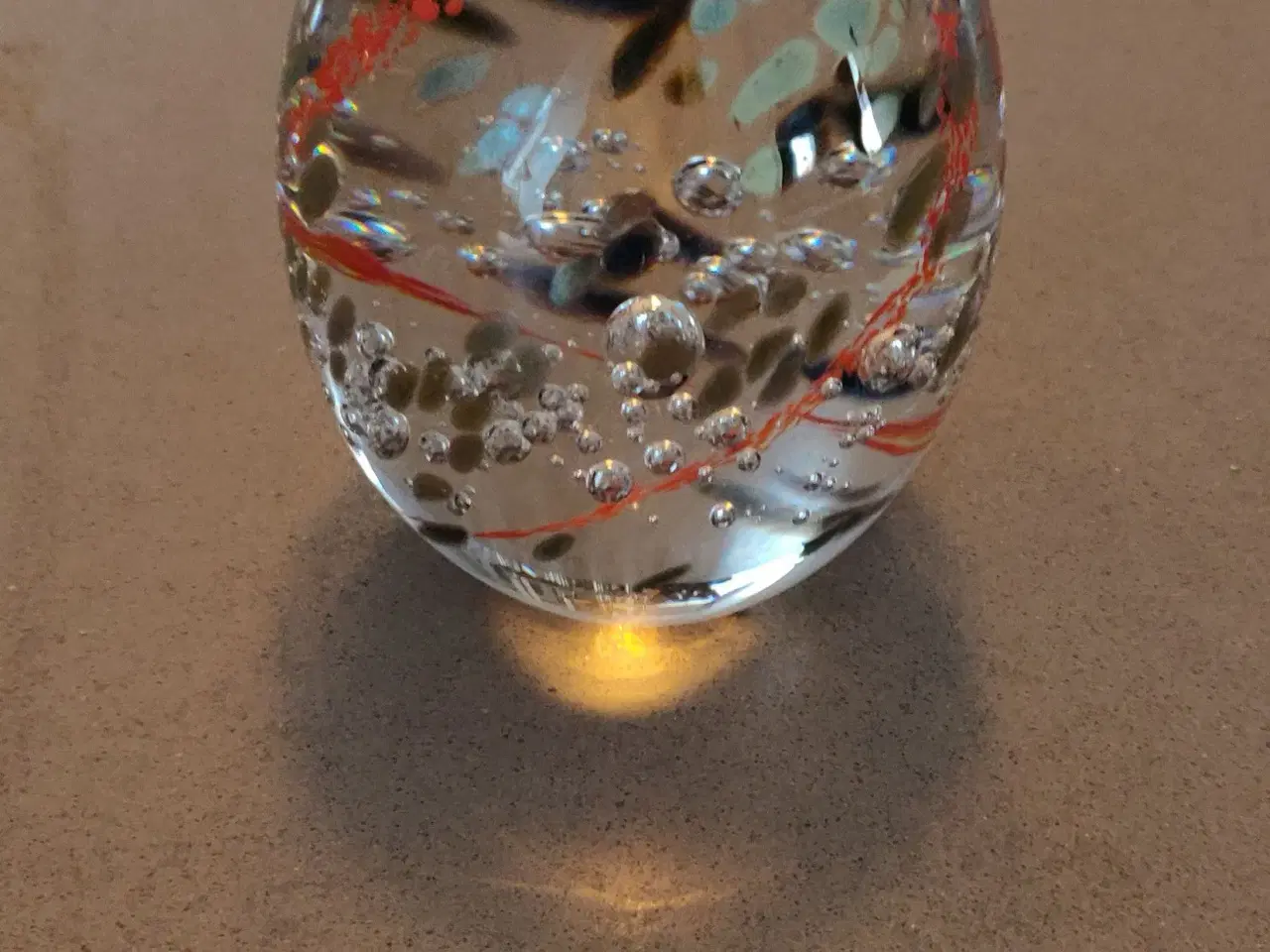 Billede 1 - Mundblæst "Ahlefeldt Laurvig" glas-æg