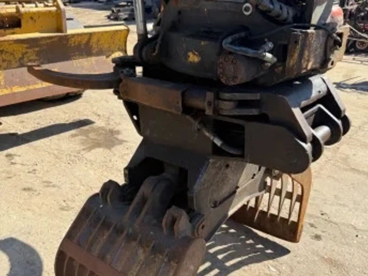 Billede 7 - Hjulgravemaskine med Rotortilt 