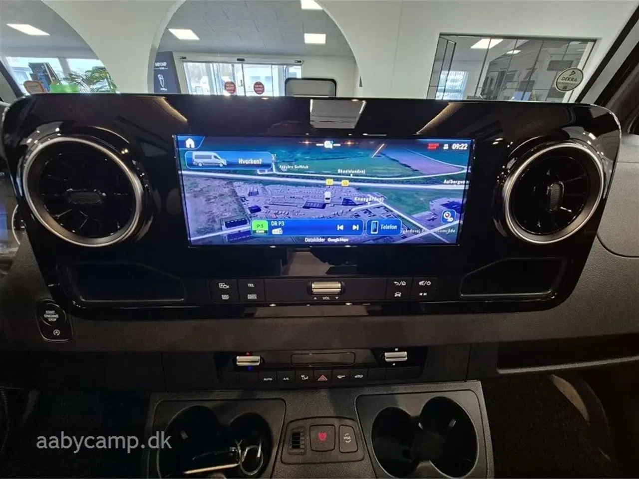 Billede 8 - 2025 - Niesmann+Bischoff Arto 78   solceller. 3x150 Ah lithium batterier. 3000w inverter. Elektrisk markise. Udv. gas/vand. Helårsdæk. 2x TV. Duo control. luft undervogn. Hydrauliske støtteben.