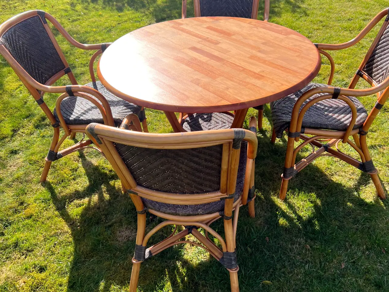 Billede 1 - Bambus bord med stole