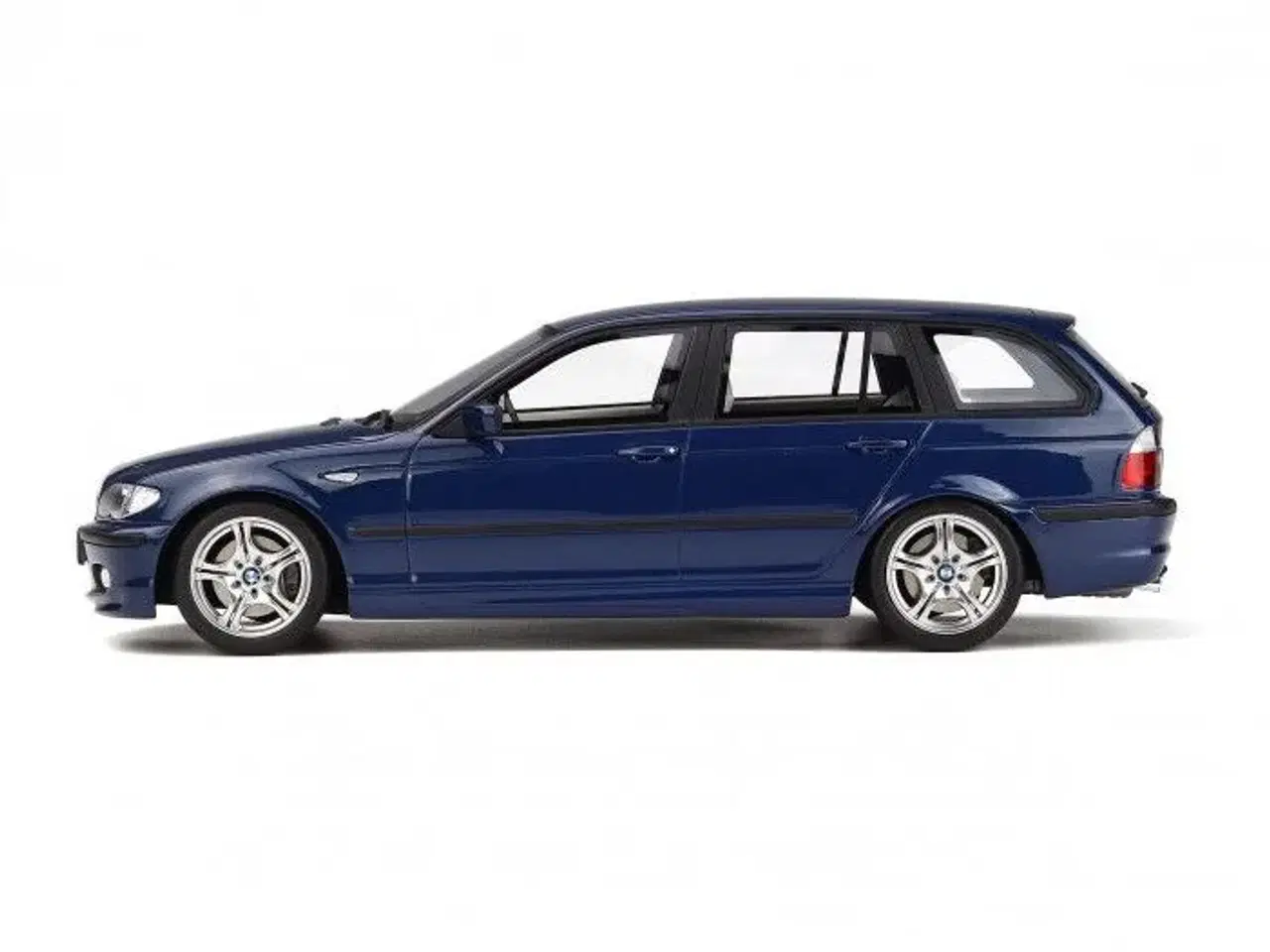 Billede 2 - 2005 BMW 330i M-Pack Touring E46 1:18