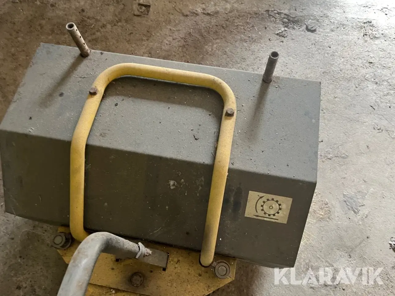 Billede 11 - Redskabsbærer Texas Handy 600 R med kost