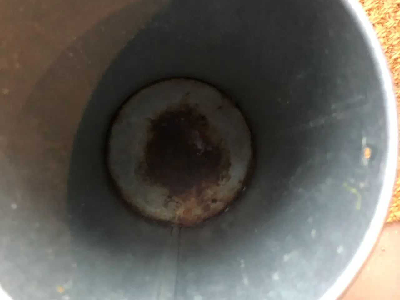 Billede 13 - Cremefarvet Vipp skraldespand 53 cm høj