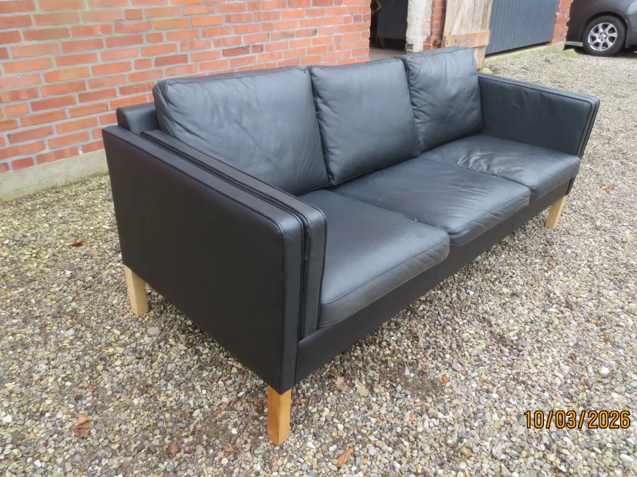 Billede 2 - 1 stk 3 Personers Lædersofa sort