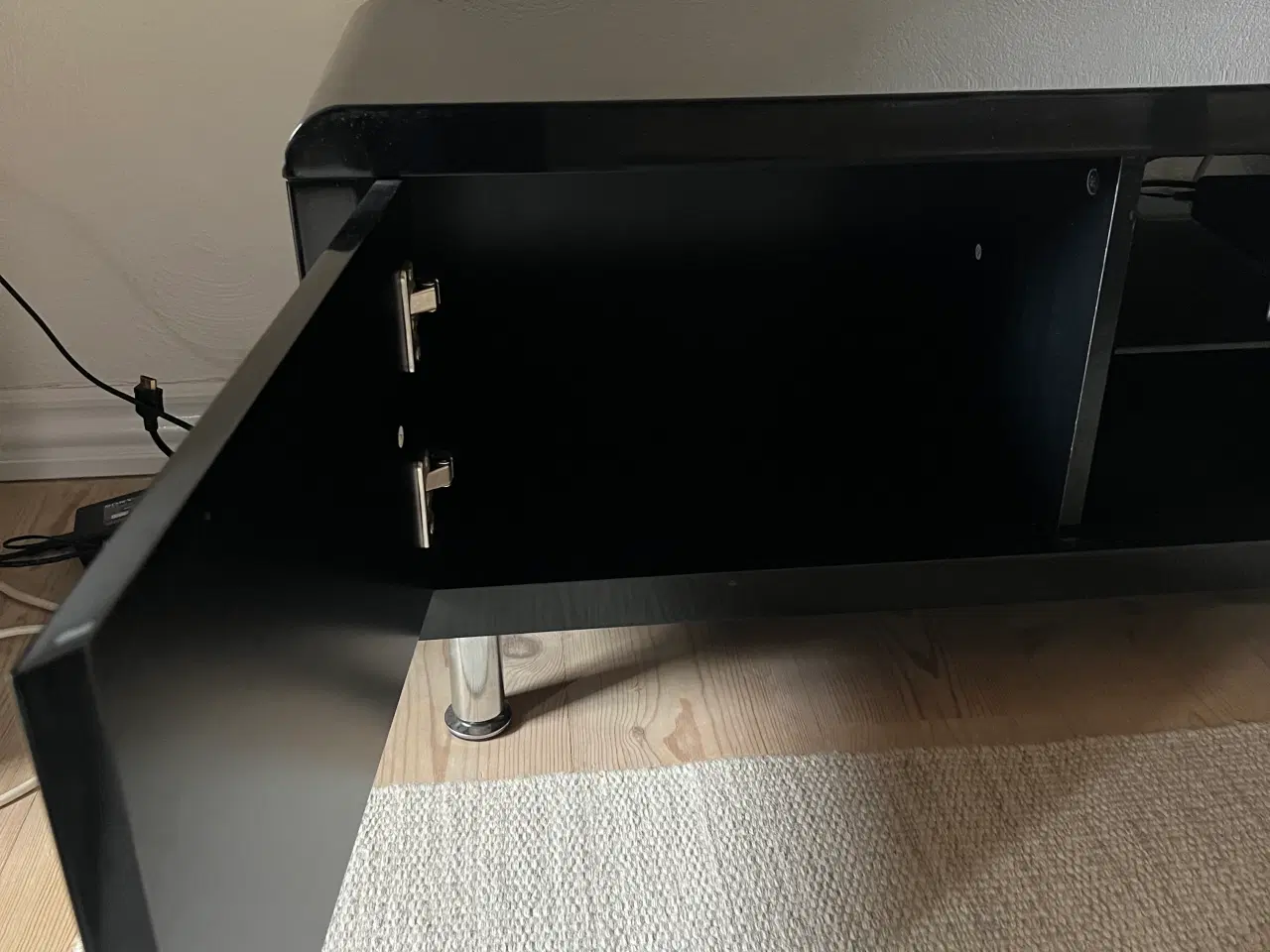 Billede 2 - TV bord