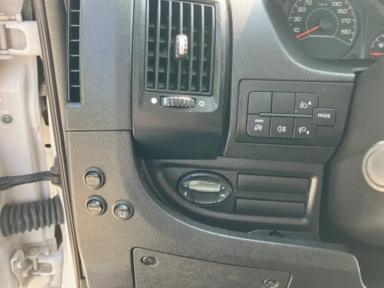 Billede 8 - Peugeot Boxer 335 2,2 BlueHDi 140 L3 Plus Alukasse m/lift