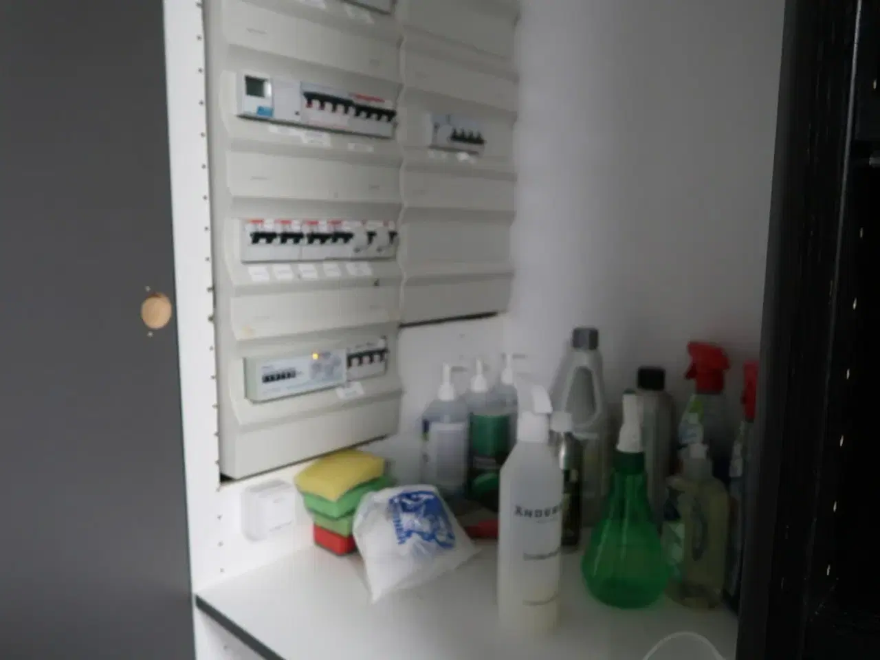 Billede 10 - Køkken AUBO unik, Onyx (brugt) med armatur uden hårdehvidevarer