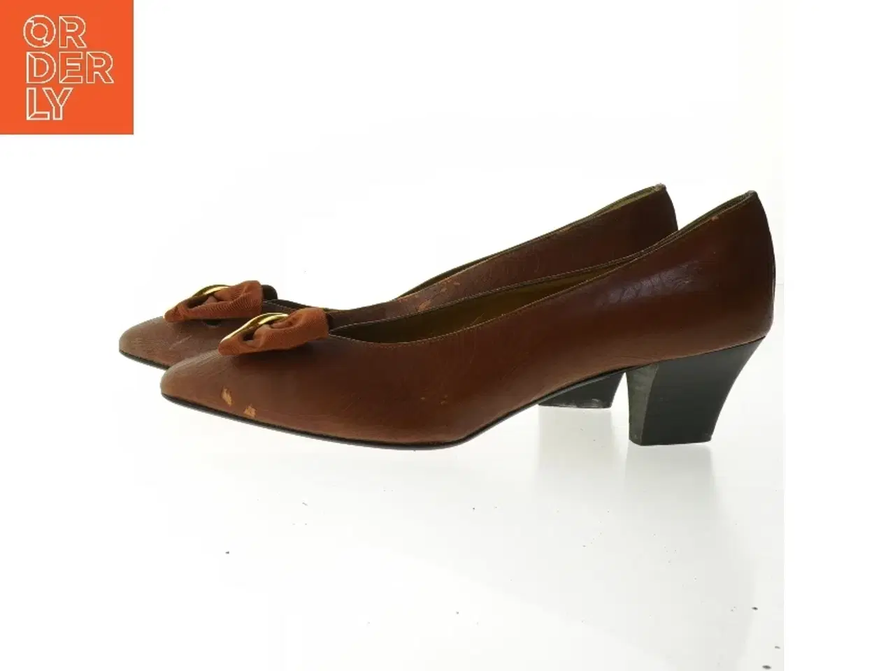 Billede 2 - Brune pumps med sløjfe fra Via Montenapoleone (str. 39,5)