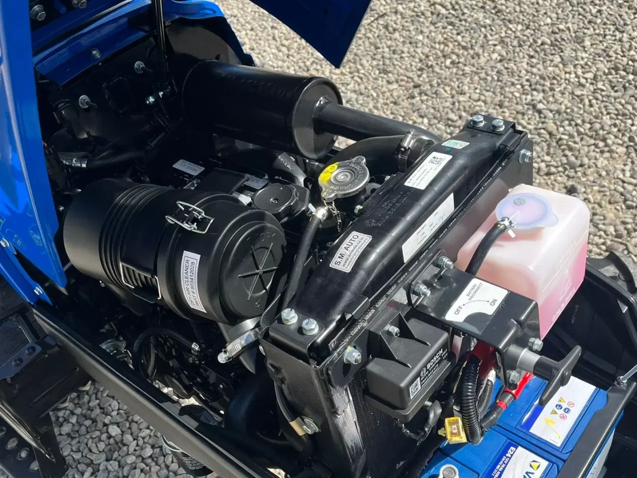 Billede 9 - Solis S26 6+2 Gearmaskine med Servostyring og brede traktorhjul