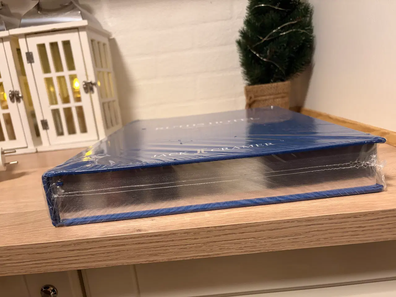 Billede 2 - SÆLGES: Ruths Hotel – luksus coffee table-bog