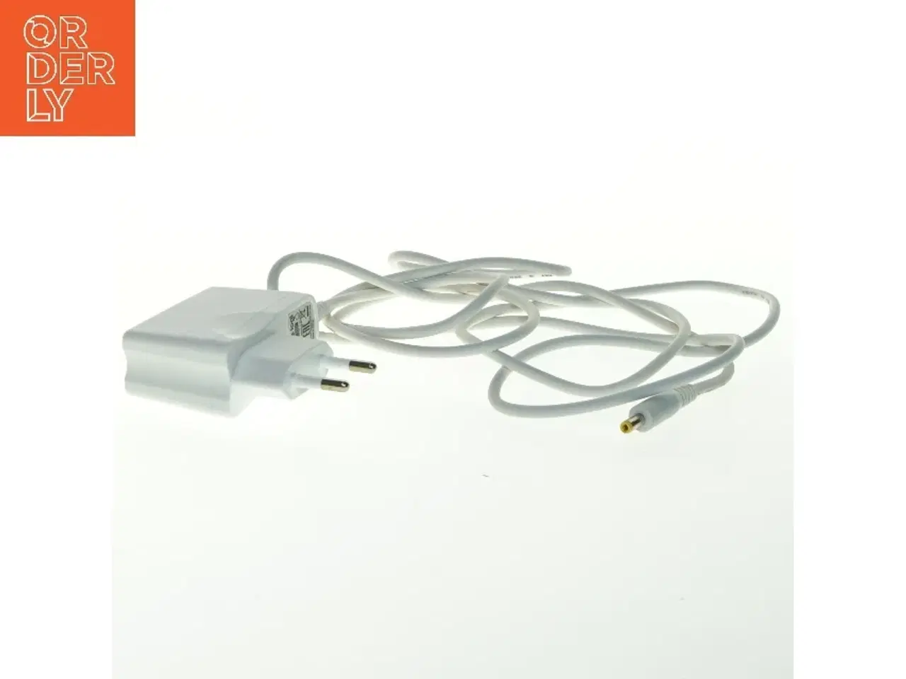 Billede 1 - Oplader med tyndt rundt stik fra Logi (str. 180 cm)