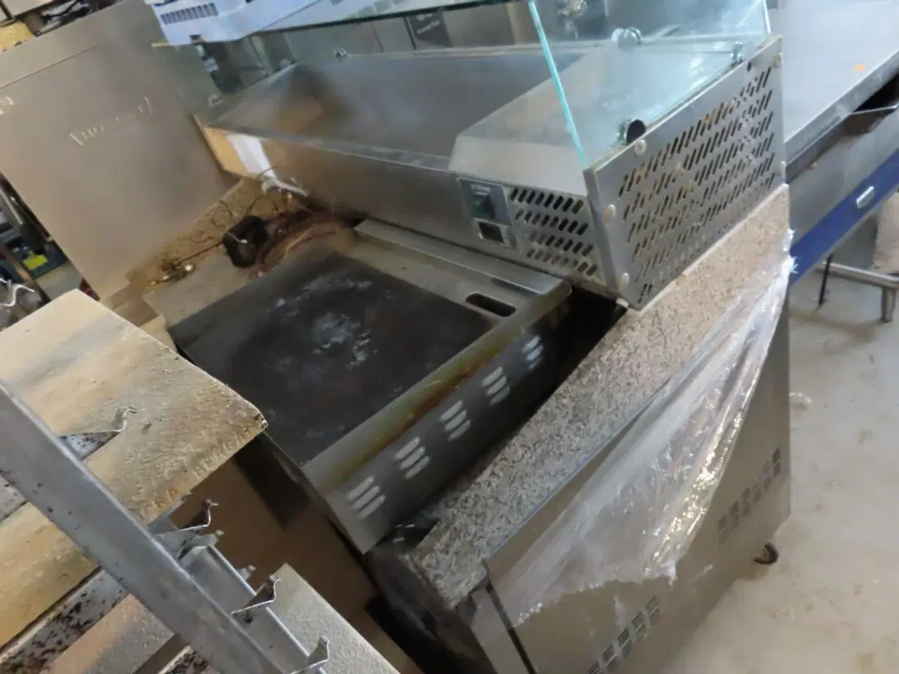 Billede 3 - Pizza station med display kølemontre