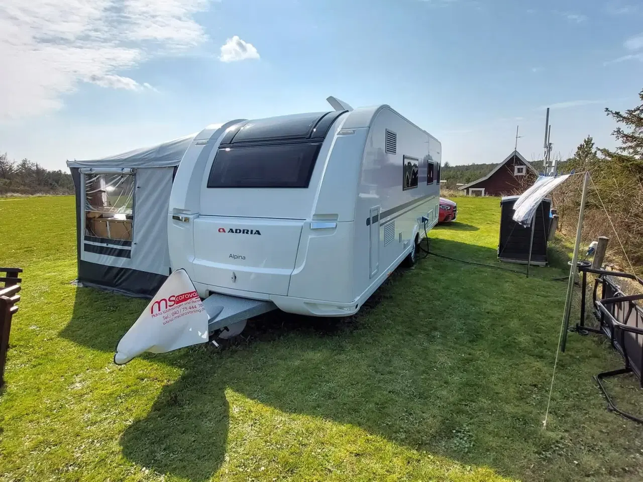 Billede 4 - Adria Alpina 663 HT – luksus campingvogn med alt.