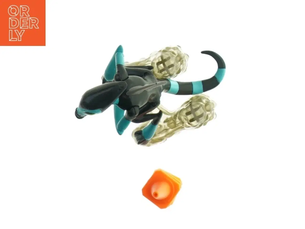 Billede 2 - Ben 10 XLR8 Actionfigur af plastik med tilbehør (str. 10 cm)