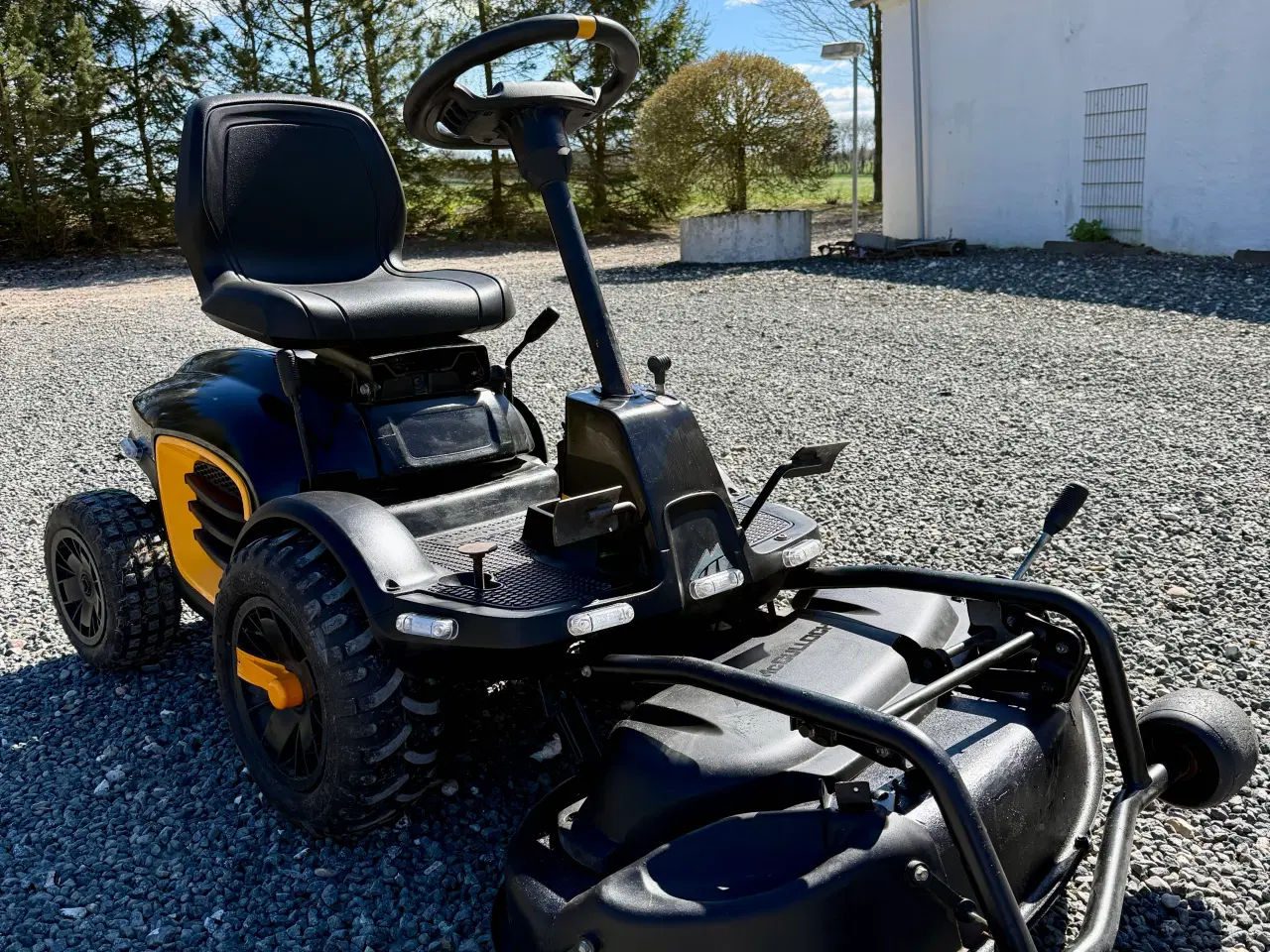 Billede 1 - Frontmonteret havetraktor sælges 