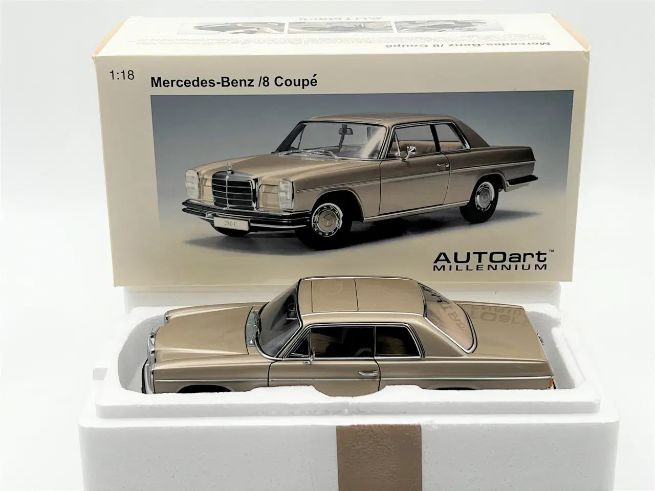 Billede 11 - 1968 Mercedes-Benz 280C /8 AUTOart -  1:18  