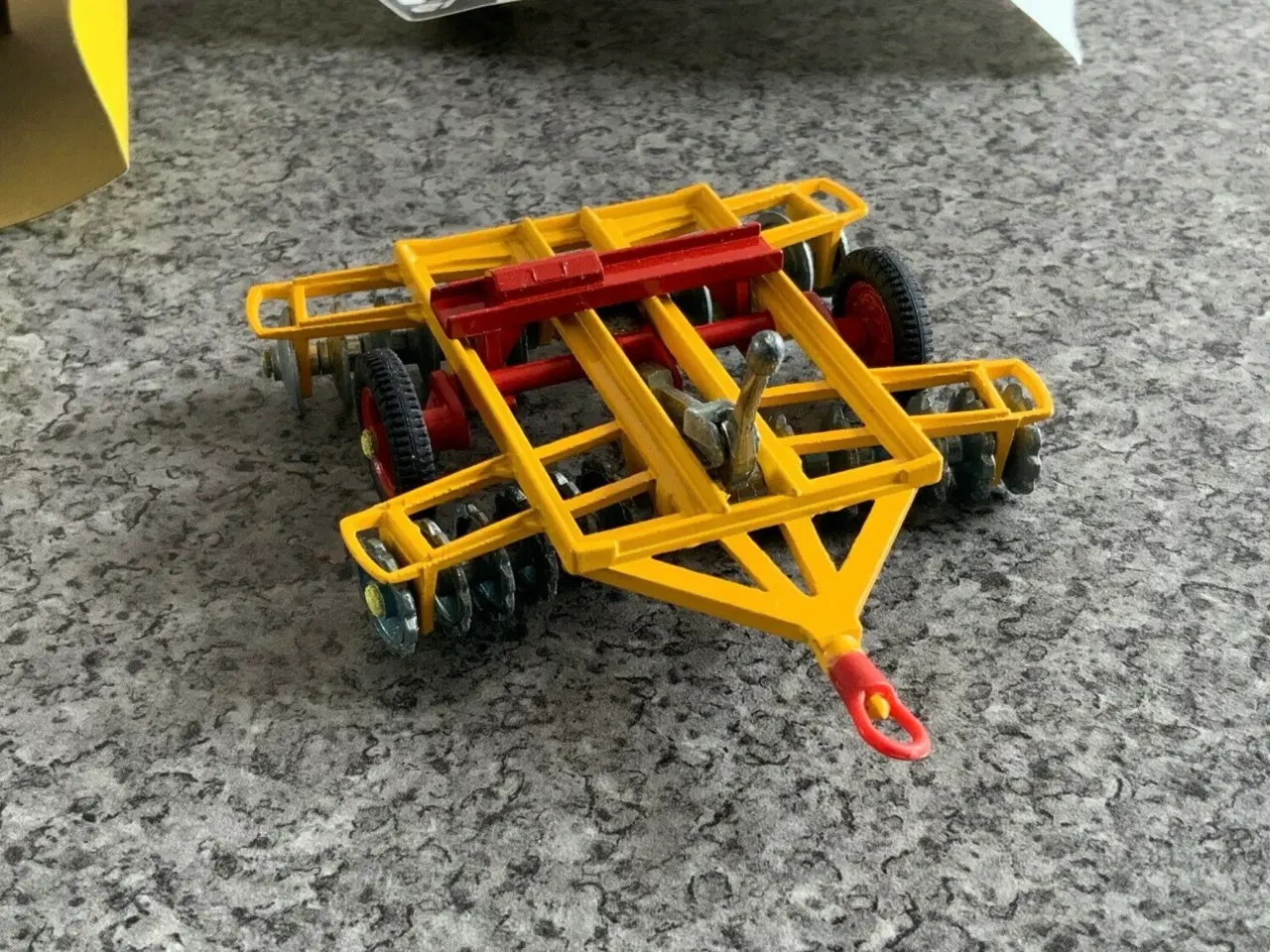 Billede 3 - Corgi Toys 71 Wheel Controlled Tandem Disc Harrow