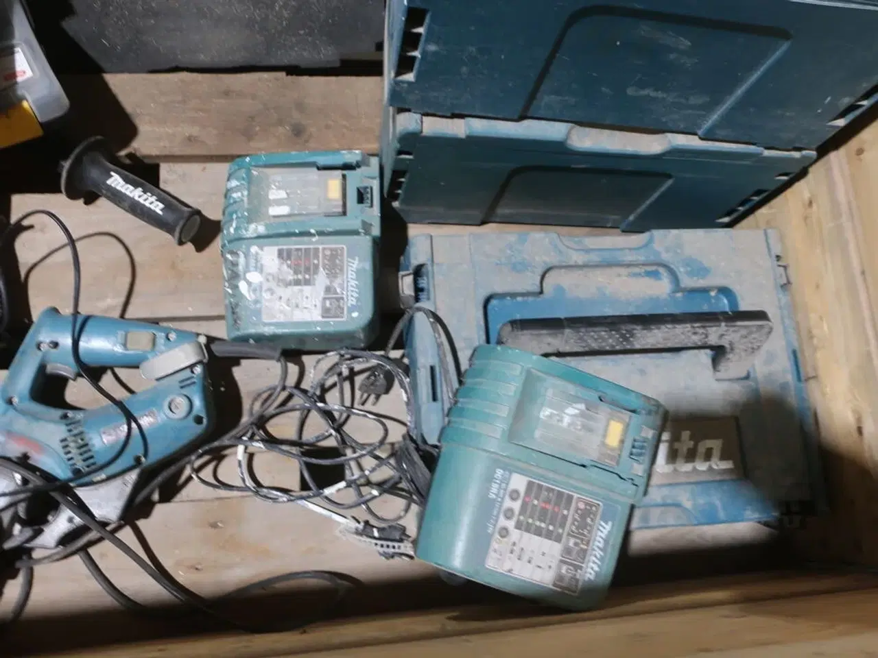 Billede 4 - Palle med div. Håndværktøj MAKITA samt værktøjskasser m.m.