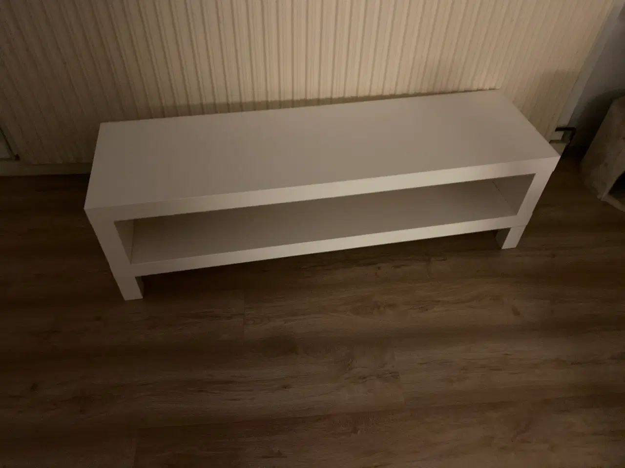 Billede 1 - TV bord/ skænk