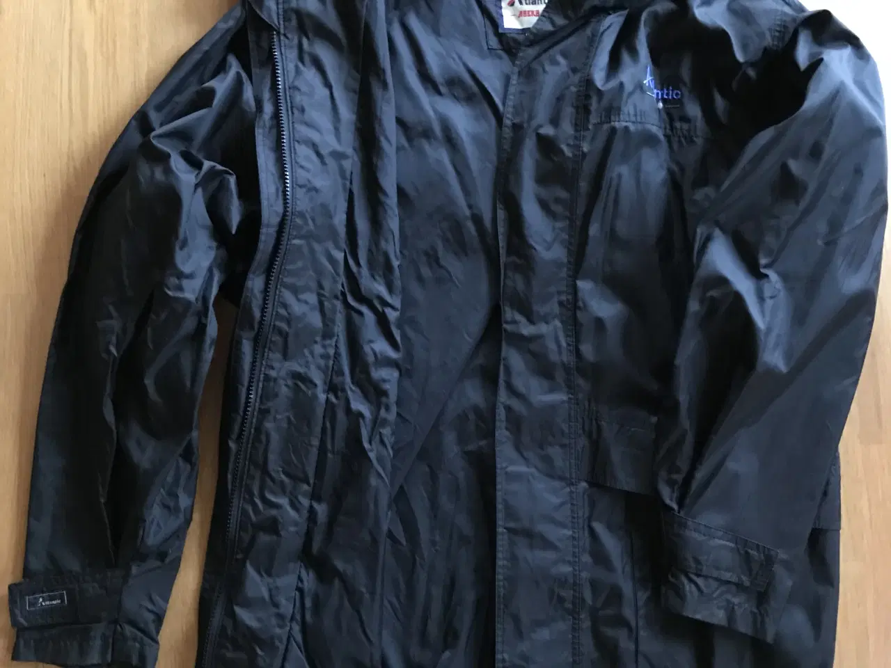 Billede 1 - Regnjakke 