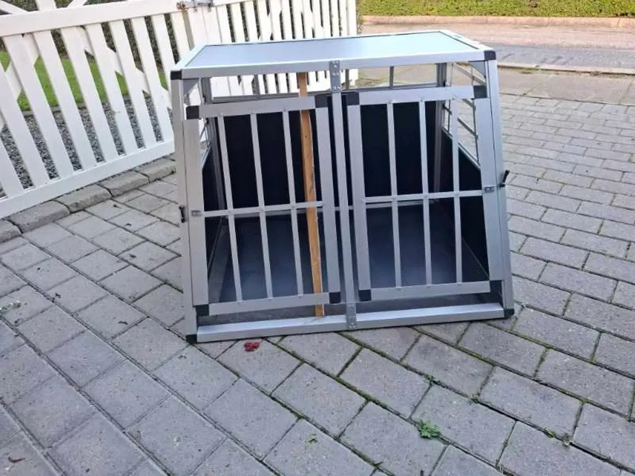 Billede 1 - Hundebur til bilen
