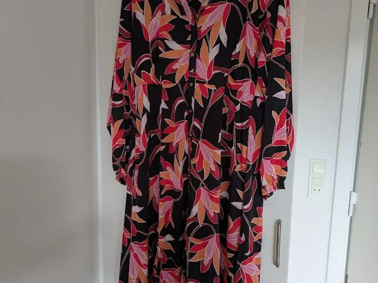 Billede 1 - Prepair kjole, lang, str. XS 