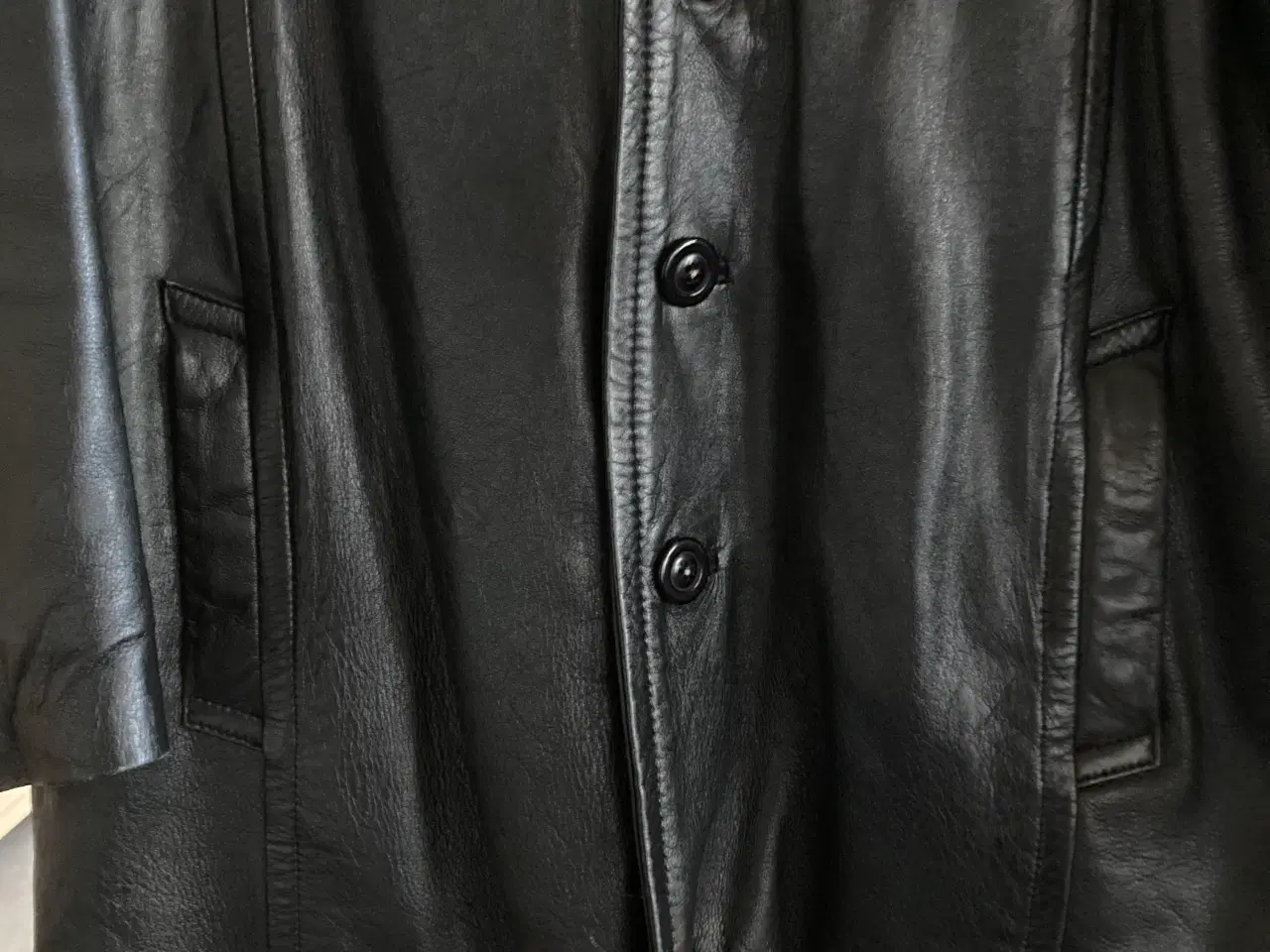 Billede 7 - Sort skind Jakke, str. XXL