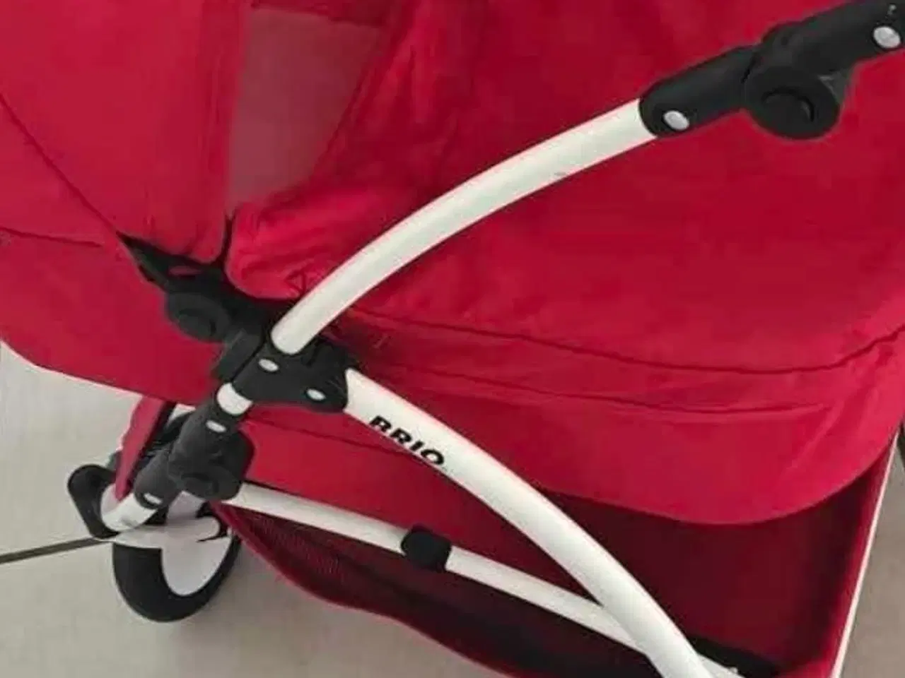 Billede 8 - BRIO Dukkevogn 