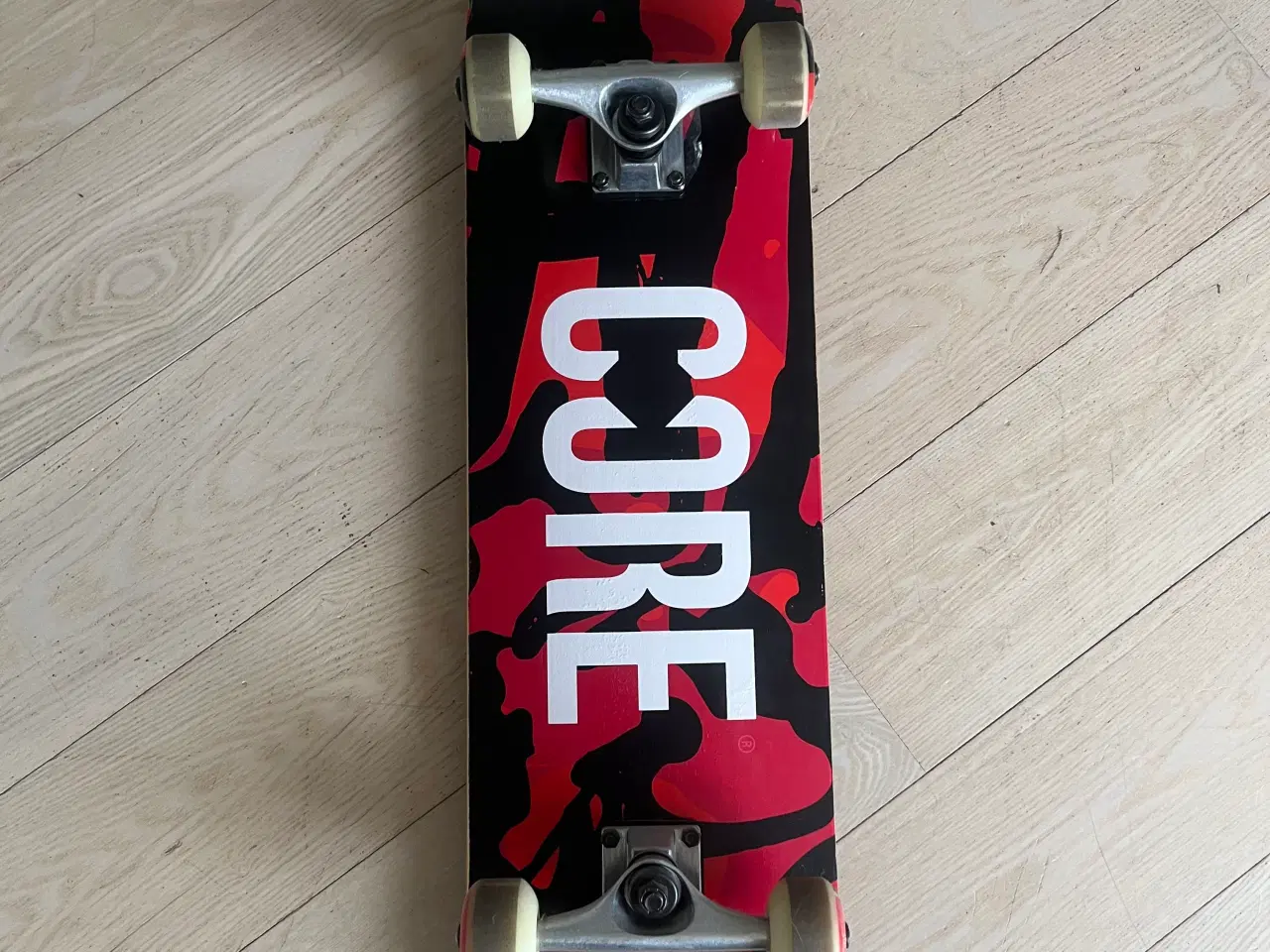 Billede 2 - Skateboard fra core