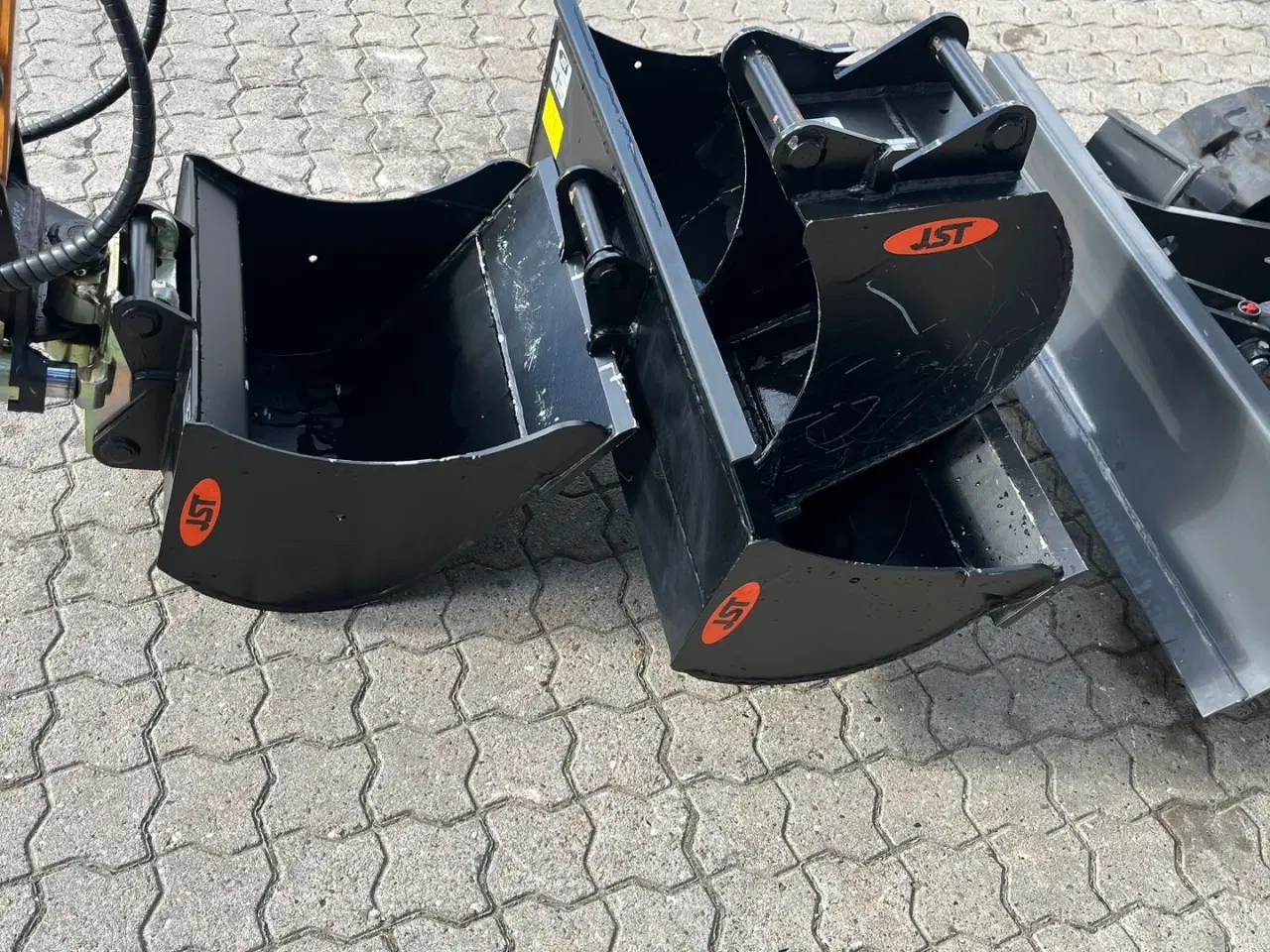 Billede 7 - Case CX19D Fabriksny! monteret med tiltman med hydraulisk s30 og JST skovle.