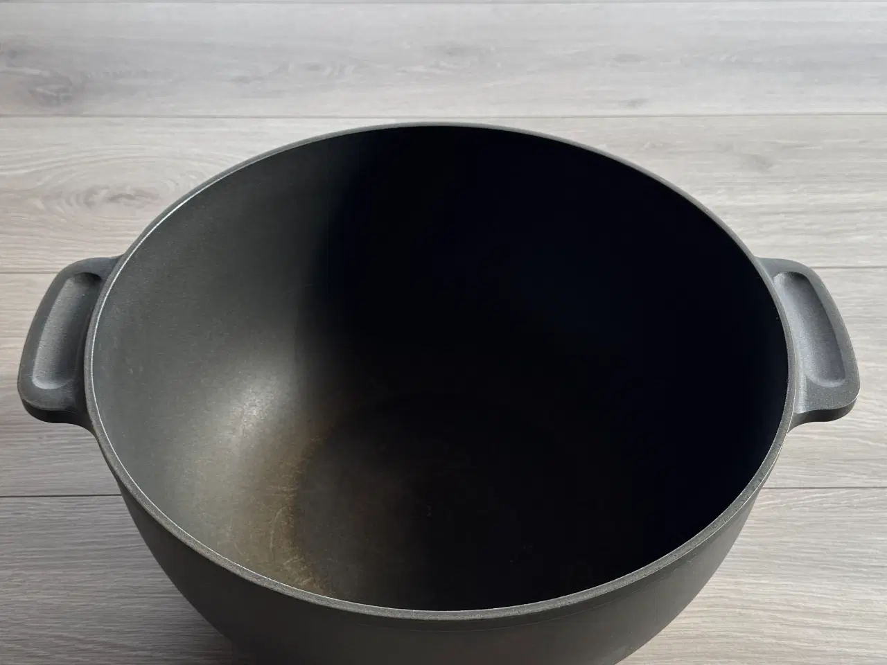 Billede 2 - Støbejernsgryde med Pyrex glaslåg 8 liter