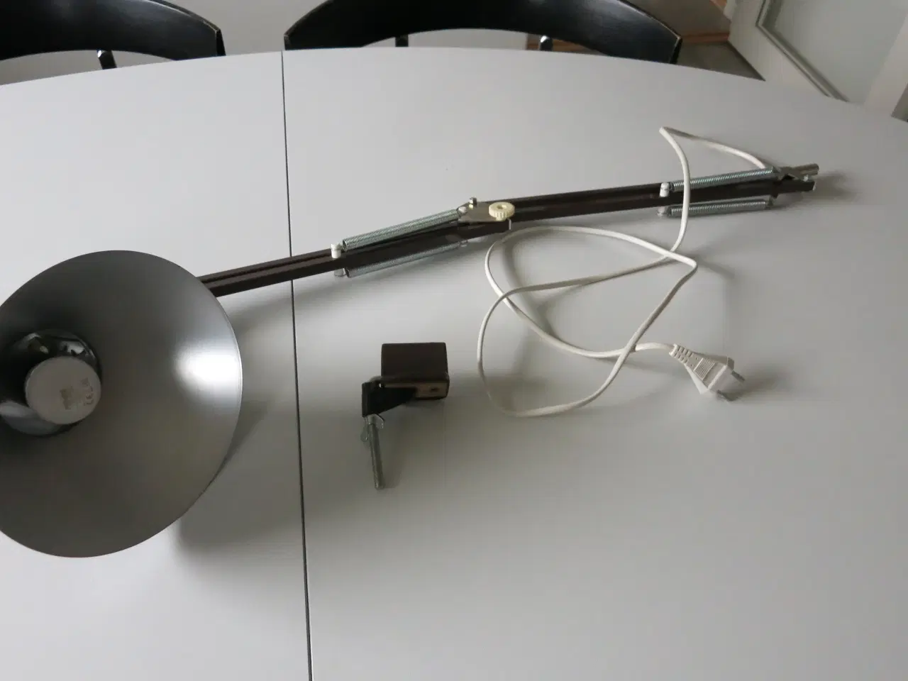 Billede 2 - Arkitektlampe brun med bordbeslag
