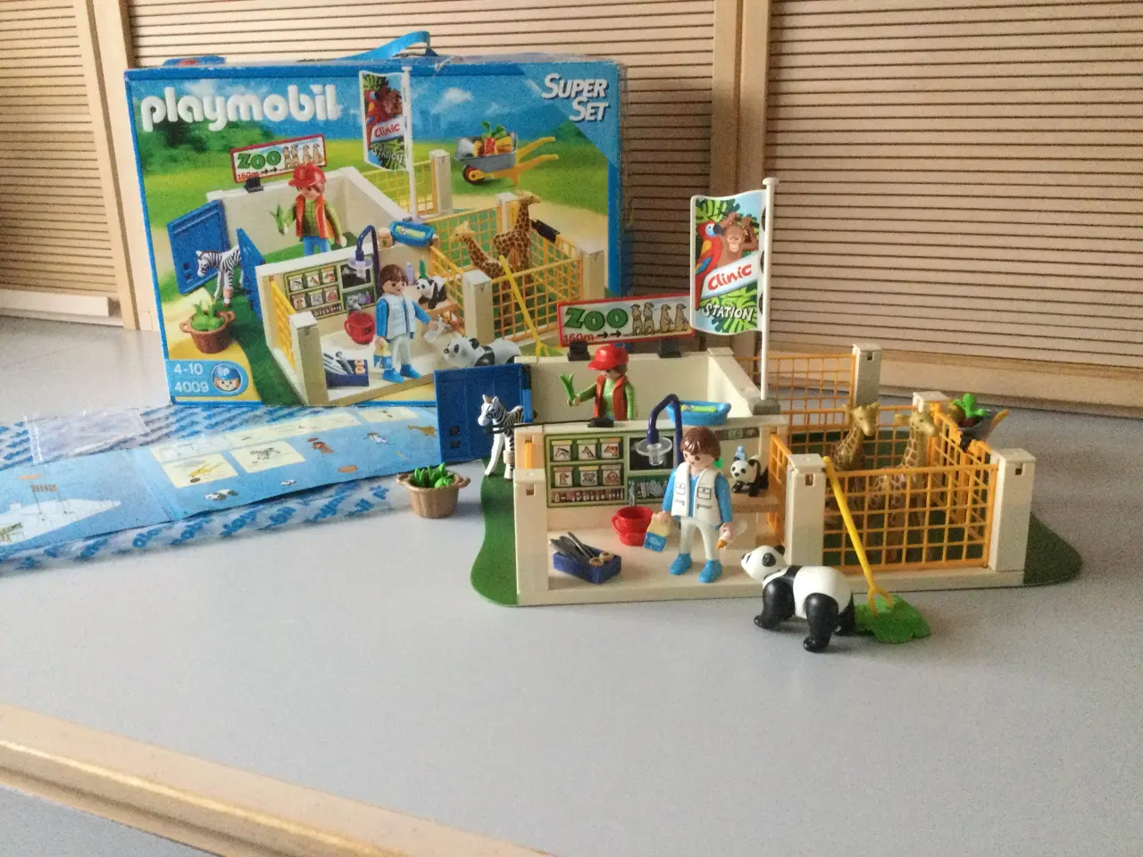 Billede 2 - Playmobil Dyreklinik SuperSet - 4009