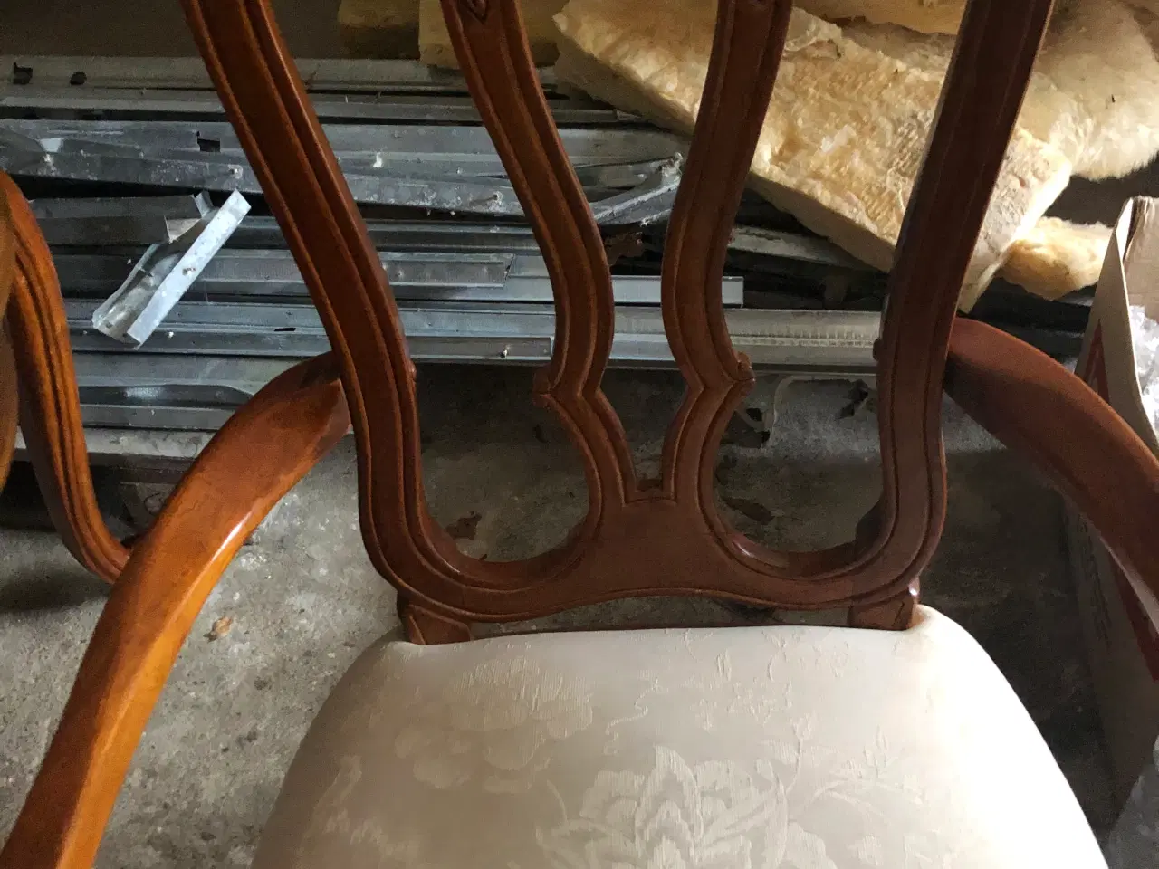 Billede 3 - Spisebord med stole