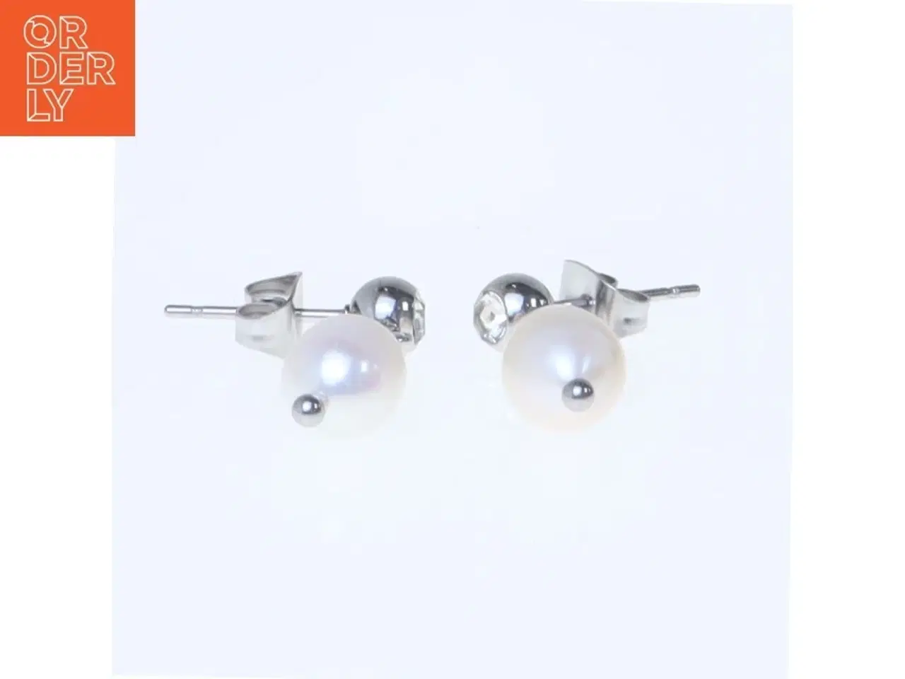 Billede 1 - Perleøreringe (str. 2 cm)